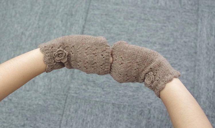 日单爆款 手工羊毛女士手套 纯手工缝制时尚镂空保暖半指女手套